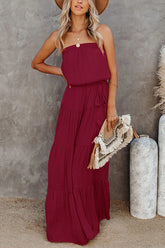 Trägerloses Maxikleid mit Gürtel